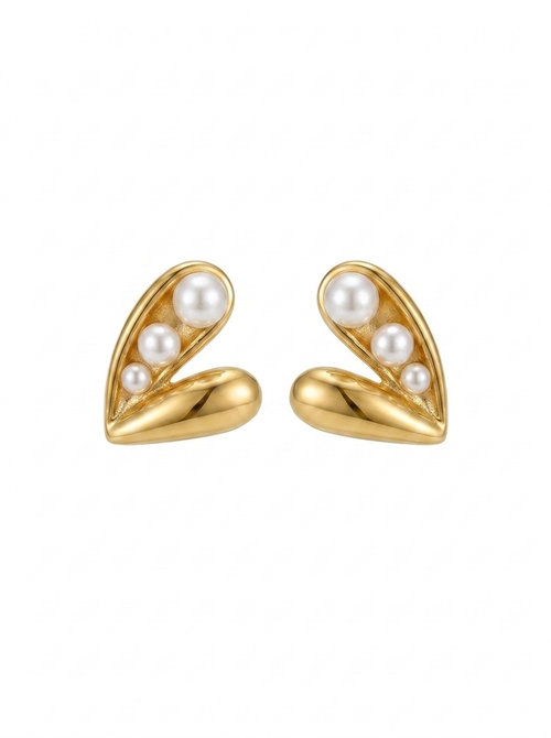 Pearl Heart Studs – Waterproof & Tarnish-Free