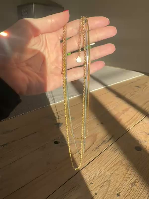 ME Jewelry raw video